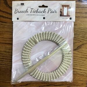 Vatican Homes Brooch Style Curtain Tie Backs Set of Two NWT